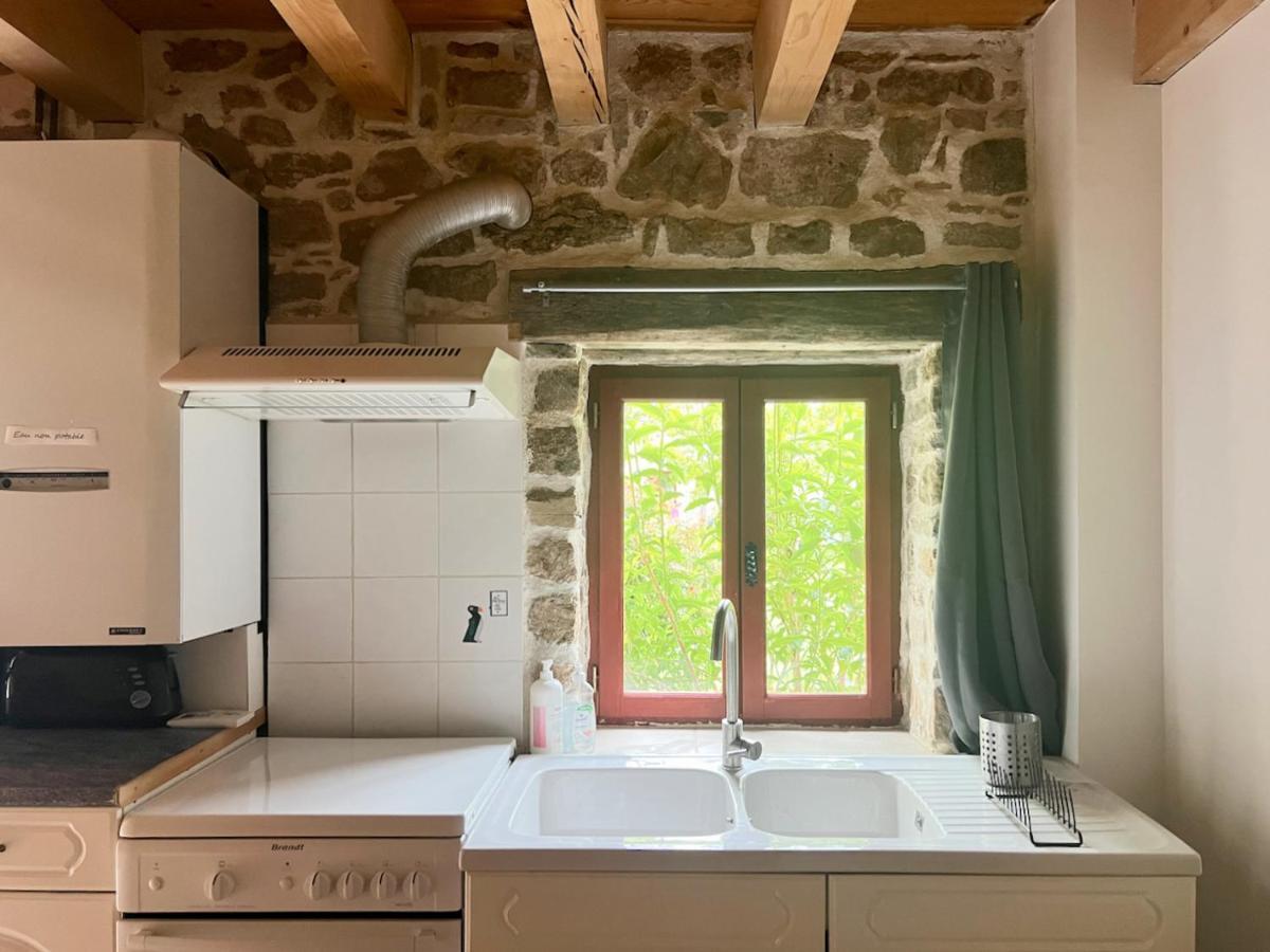 Gites De Rouvignac Avene Exterior photo